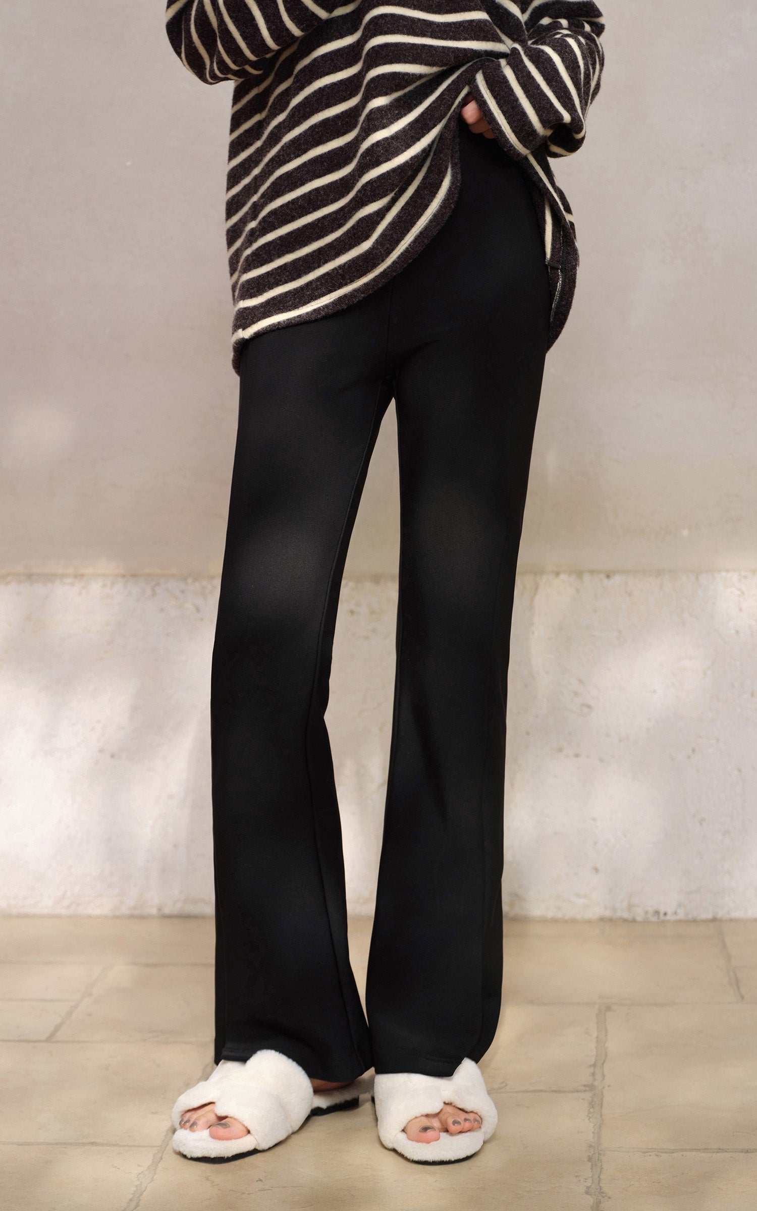 Sleepy Bunny Slim Flare Pants High Waist Stretch Fit Leggings