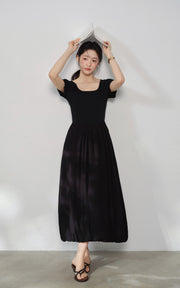 Sleepy Bunny Square Neck Short Sleeve Pleated Maxi Dress with Elegant A-Line Silhouette